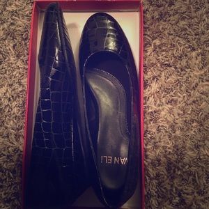Vaneli flats size7.5M (Medium)